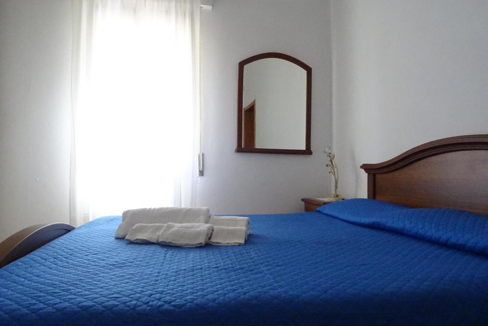 Casa Indipendente I Due Mari Villa Porto Torres Exterior foto